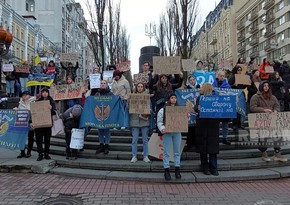 Protest rally in Kyiv - Russia is demanded to release Azovstal prisoners - PHOTOS