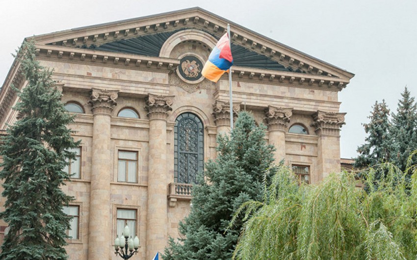 Ermənistan parlamentində təhlükəsizlik rejimi gücləndirilib