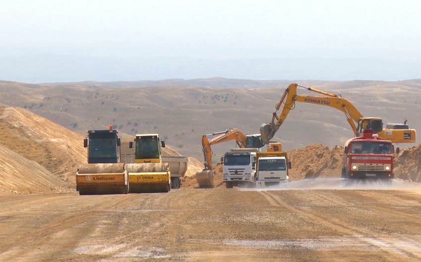 Продолжается строительство новой автодороги Шукюрбейли-Джебраил-Гадрут