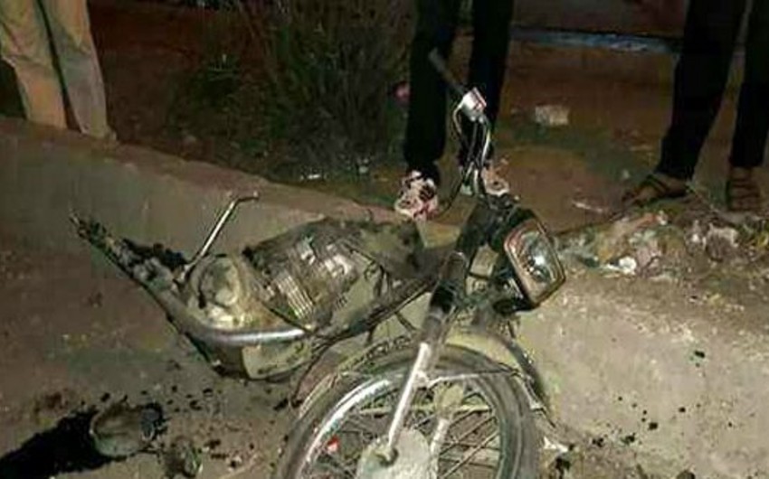 В Сирии смертник-игиловец на мотоцикле взорвался в центре города