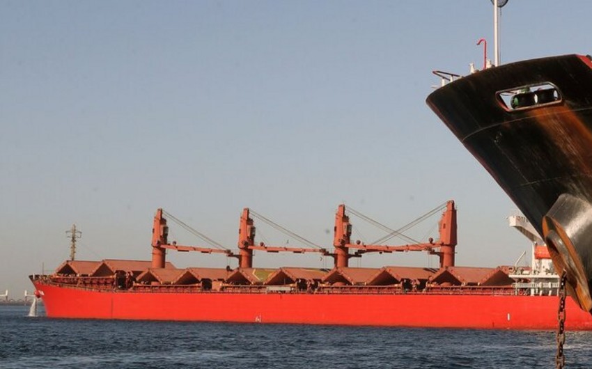 Empty Malta-flagged bulk carrier hit by missile off Yemen