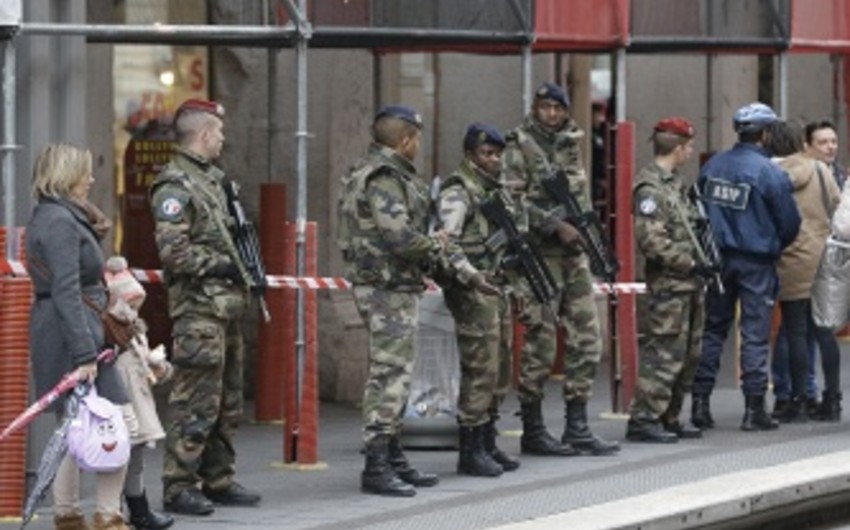 В Ницце введен высший уровень террористической тревоги после нападения на военных