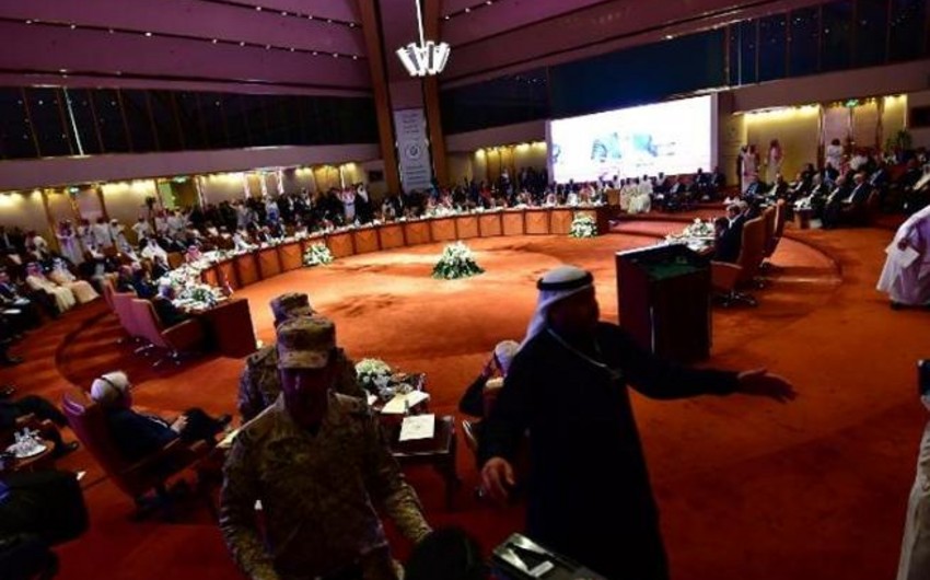 Саммит ЛАГ обвинил власти Сирии в применении химоружия