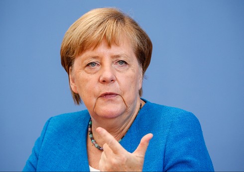 Меркель заявила о третьей волне пандемии в Германии