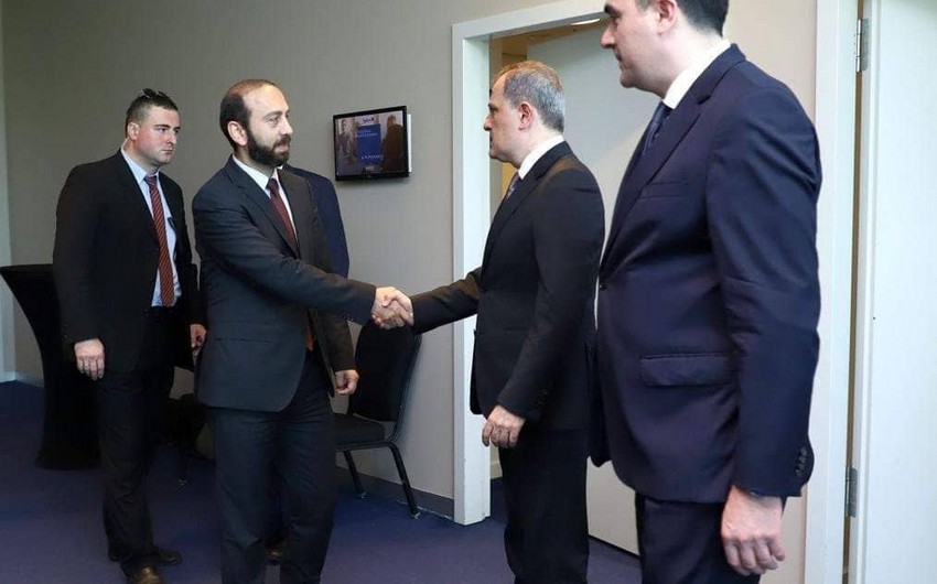 Meeting between Azerbaijani and Armenian FMs ends in Tbilisi - UPDATED