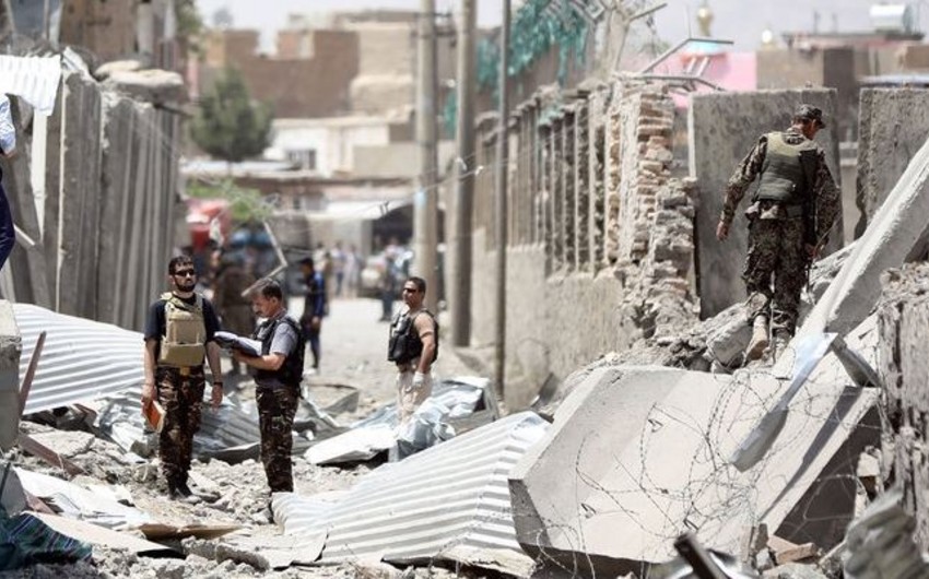 Восемь военных погибли в результате взрыва около блокпоста в Афганистане