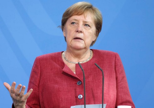 Меркель получит грамоты об увольнении 26 октября
