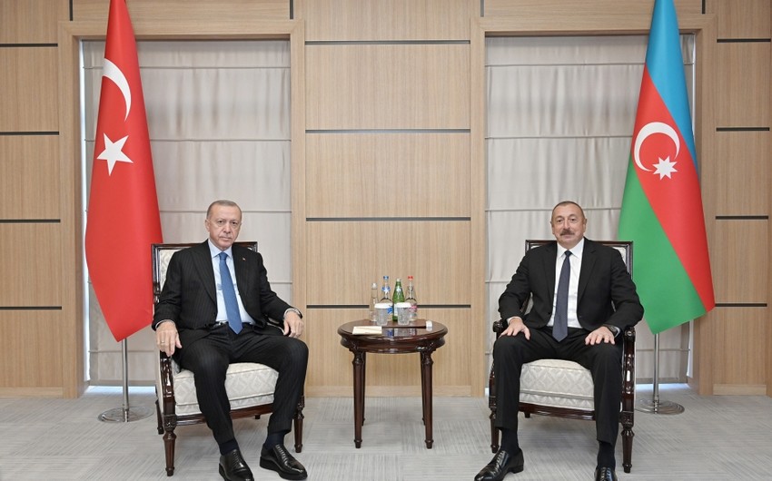 Azerbaijani, Turkish leaders hold one-on-one meeting in Zangilan