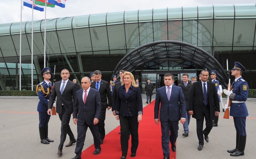 Завершился официальный визит президента Хорватии в Азербайджан