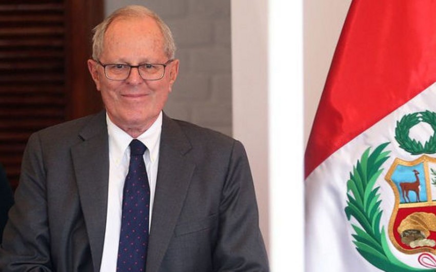 Peru prezidentinin öz maaşının azlığından şikayət etməsi narazılığa səbəb olub