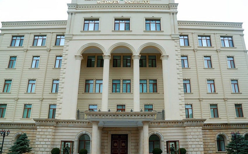 Министры обороны Азербайджана и Турции обсудили Совместный мониторинговый центр 