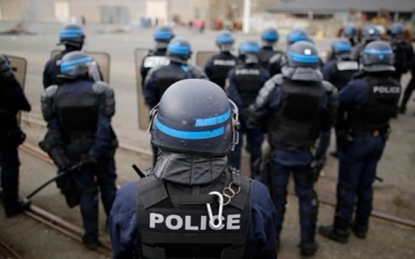 Полиция задержала захватившего заложников в магазине под Тулузой