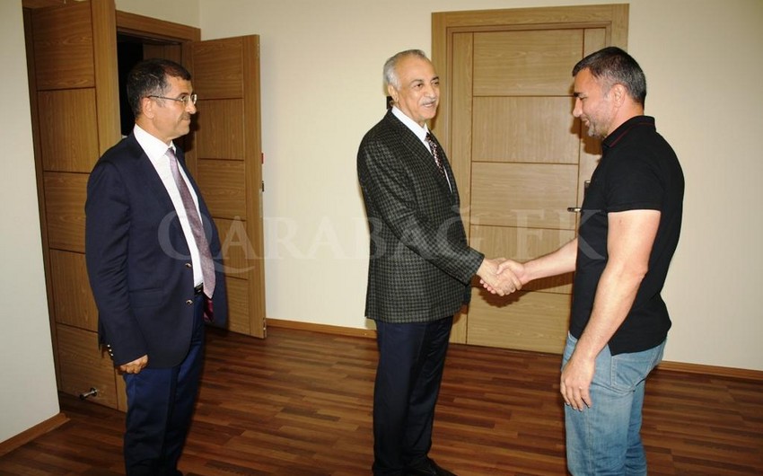 Qarabağ futbol klubunun prezidenti Abdolbari Goozal komandayla görüşüb - VİDEO