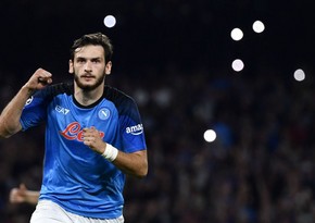 Napoli gürcü futbolçu ilə müqavilənin müddətini uzatmağa yaxındır