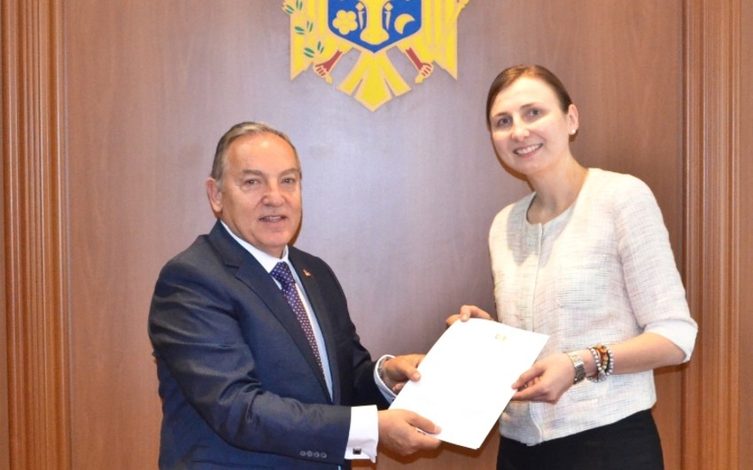 Hulusi Kılıç submits copy of his credentials to Moldovan Foreign Ministry