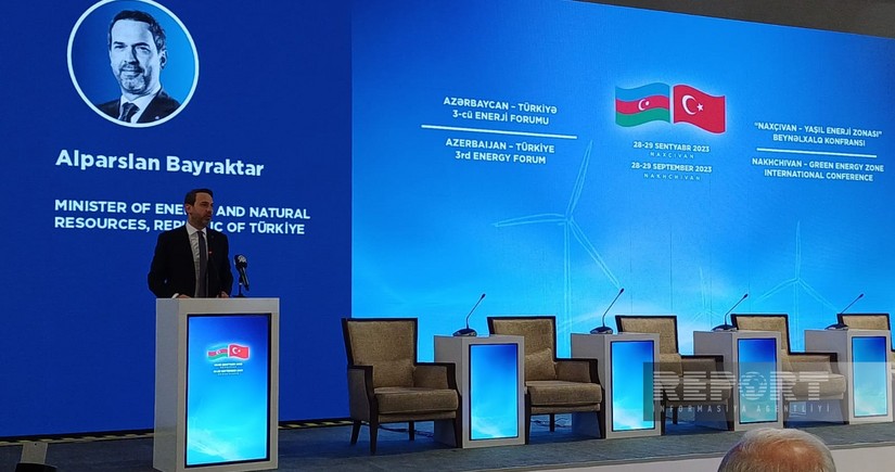 “AzərEnerji” TEİAŞ ilə elektrik enerjisi infrastrukturunun qurulması məqsədilə Yol Xəritəsi imzalayıb