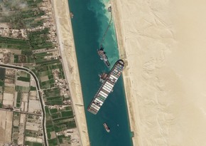 Misir Süveyş kanalının bağlanmasına görə 1 milyard dollardan çox təzminat tələb edir