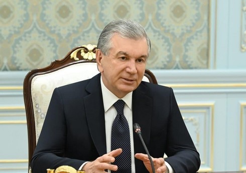 Президент Узбекистана прибыл в Париж с официальным визитом
