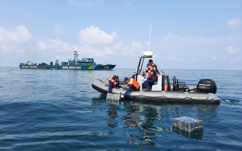 Azerbaijan's coast guards thwart attempts to violate state border in Caspian Sea
