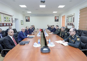 Азербайджан и Турция обсудили перспективы военно-технического сотрудничества