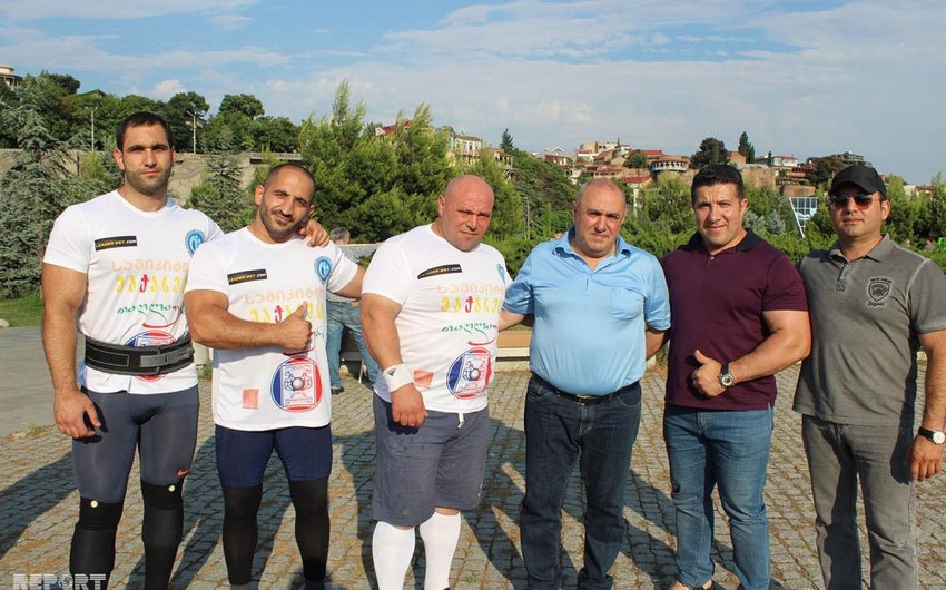 Azərbaycan idmançıları Tbilisidə gümüş və bürünc medallar qazanıblar - FOTO