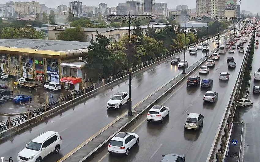 Bakının bir sıra yollarında tıxac müşahidə edilir