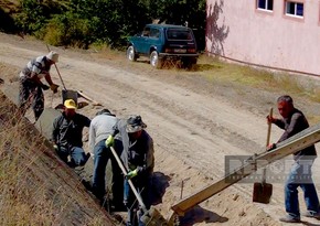 Naxçıvanın daha bir ucqar yaşayış məntəqəsində yol infrastrukturu yenidən qurulur