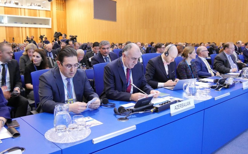 Azerbaijan blames Armenia at international conference