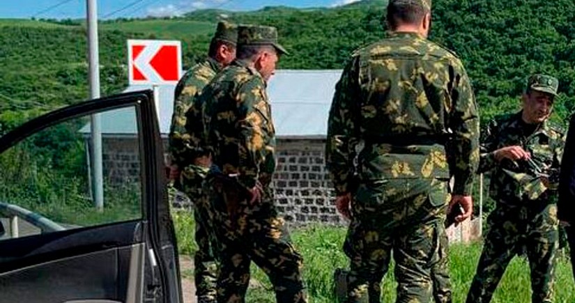 Armenia building observation posts on border with Azerbaijan