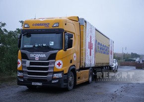 Truck of Russian Red Cross returns from Khankandi to Aghdam