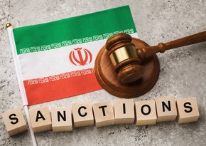 Australia imposes new sanctions on Iran 