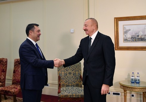 Кыргызский лидер поздравил президента Ильхама Алиева