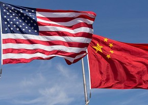 В МИД Китая заявили об отклонении отношений с США от курса