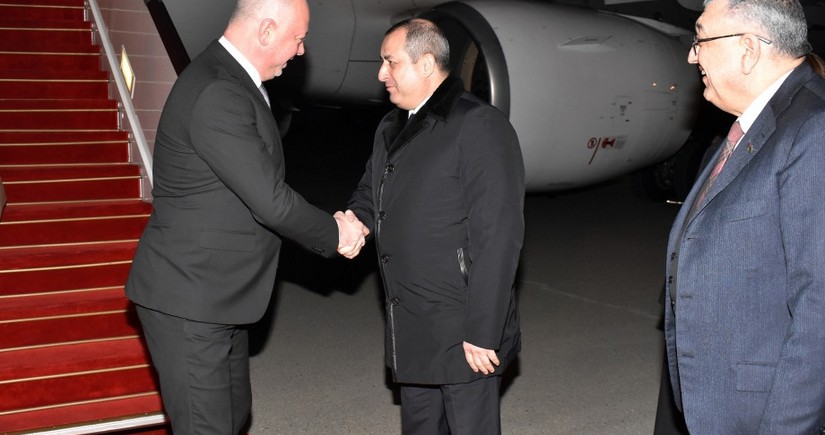 Председатель парламента Болгарии прибыл в Азербайджан