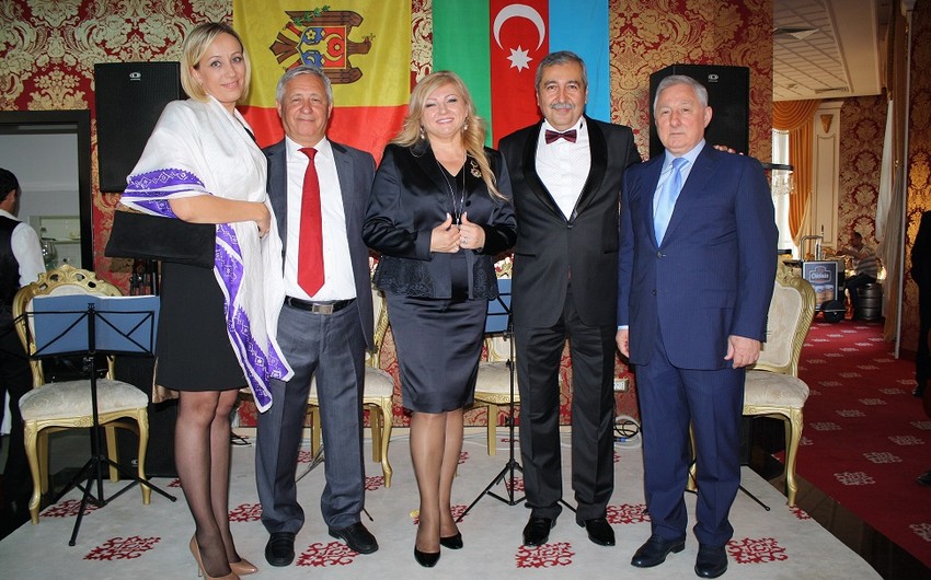 Посольство Азербайджана в Молдове провело прием, посвященный Дню Республики
