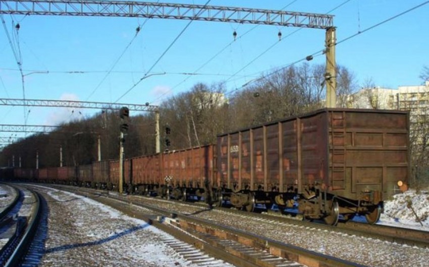 В Иркутске задержали азербайджанца, который обворовывал грузовые поезда