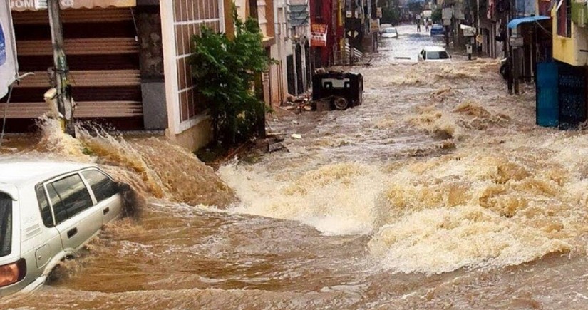 Мощнейшие за последние 80 лет наводнения в Бразилии унесли жизни 39 человек