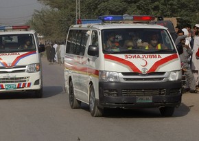 At least 34 killed in two Pakistan bus accidents