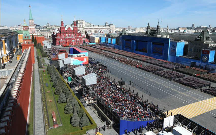 ​Парад Победы начался на Красной площади в Москве