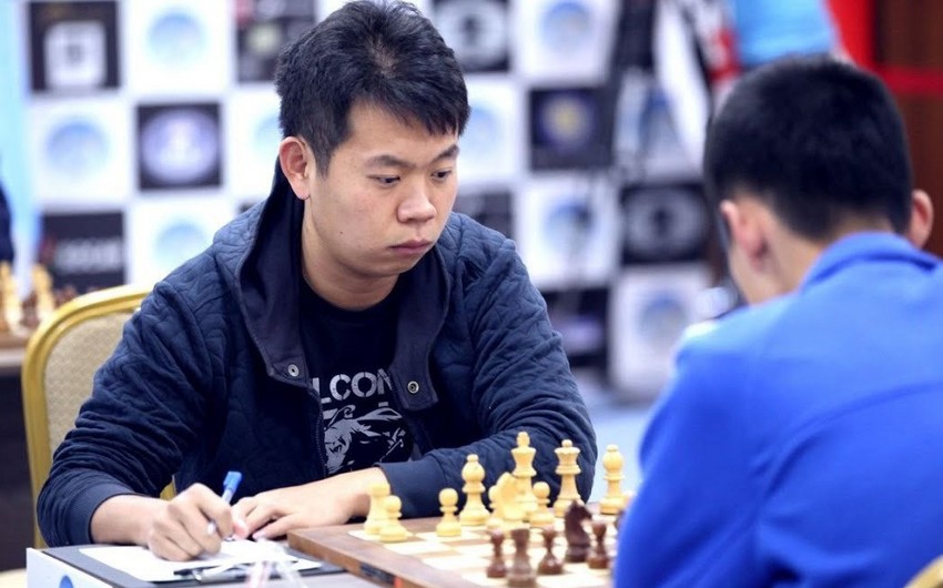 Çinli şahmatçı FIDE-ni bütün yarışları ləğv etməyə çağırdı