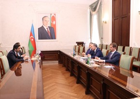 Генпрокурор Азербайджана встретился с послом Катара
