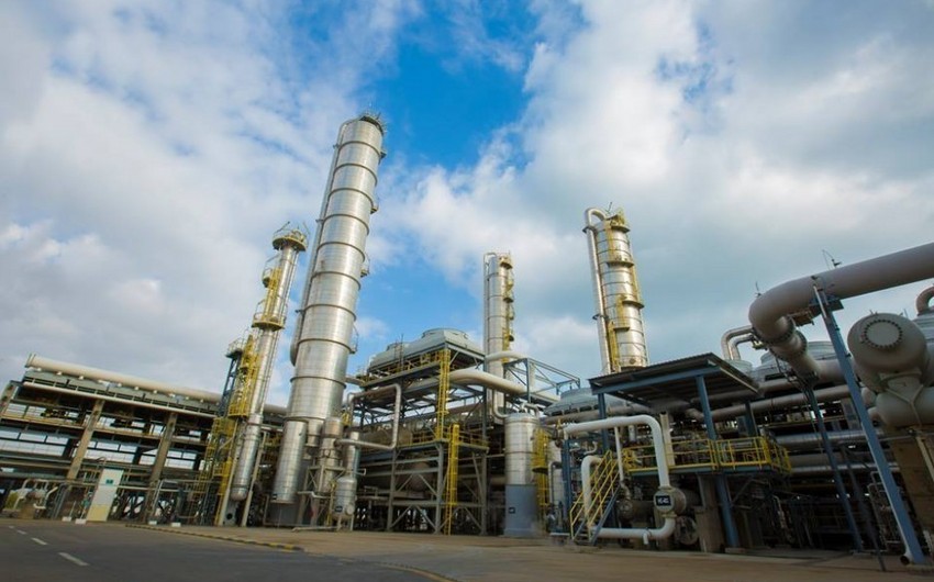 Азербайджан увеличил производство метанола на 42%