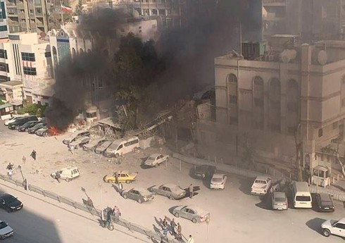 СМИ: Шесть человек погибли при авиаударе возле посольства Ирана в Дамаске