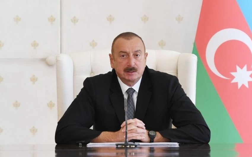 Президент Ильхам Алиев поздравил главу Чили