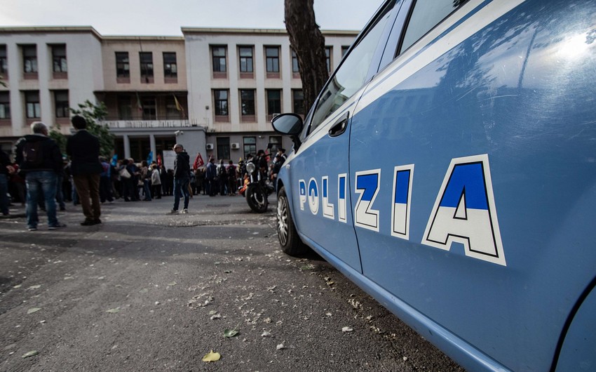Italy police arrest 99 people in Mafia crackdown