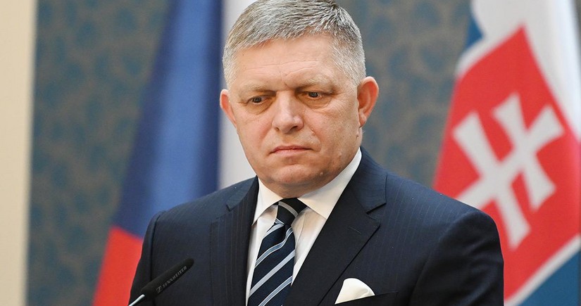 Премьер-министр Словакии Роберт Фицо отбыл в Азербайджан