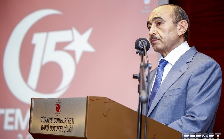 Али Гасанов: События двухлетней давности в Турции схожи с событиями в Гяндже