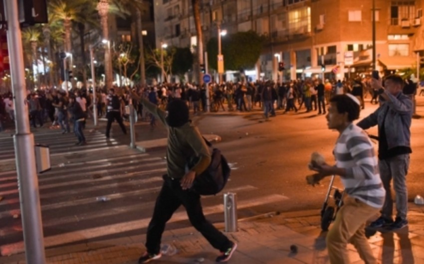 ​В ходе митинга в Тель-Авиве начались беспорядки