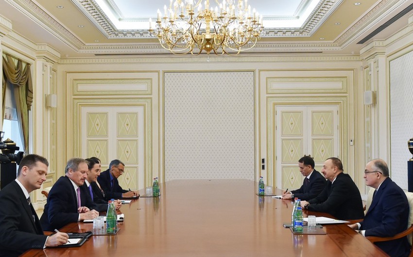 Ильхам Алиев принял делегацию во главе с официальным представителем Государственного департамента США