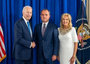Azerbaijani FM meets US President
